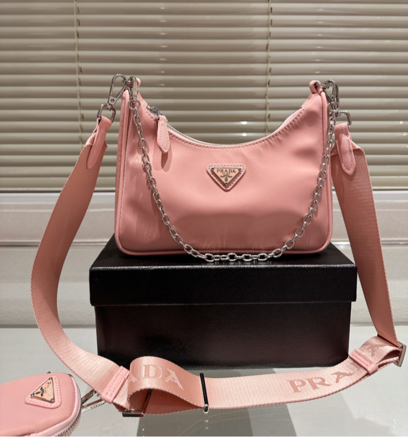 PRADA PURSE