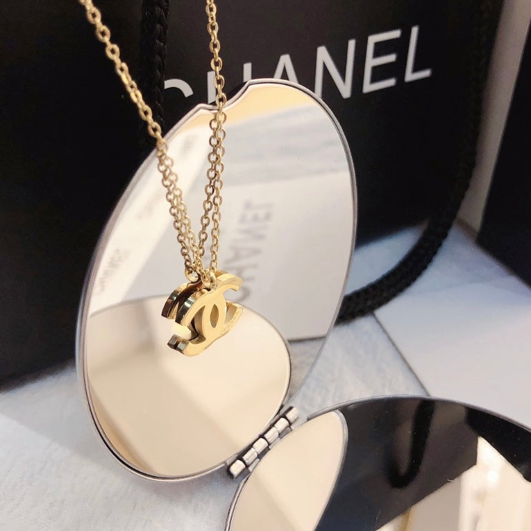 CHANEL NECKLACE