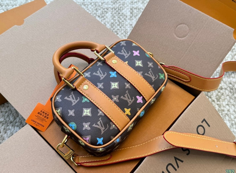 LV purse