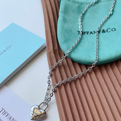 TIFFANY & CO. NECKLACE