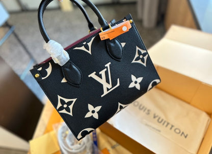 LV PURSE