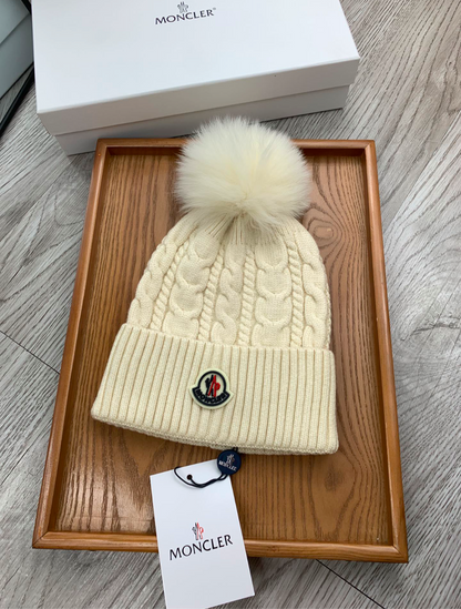 MONCLER BEANIE W/FUR