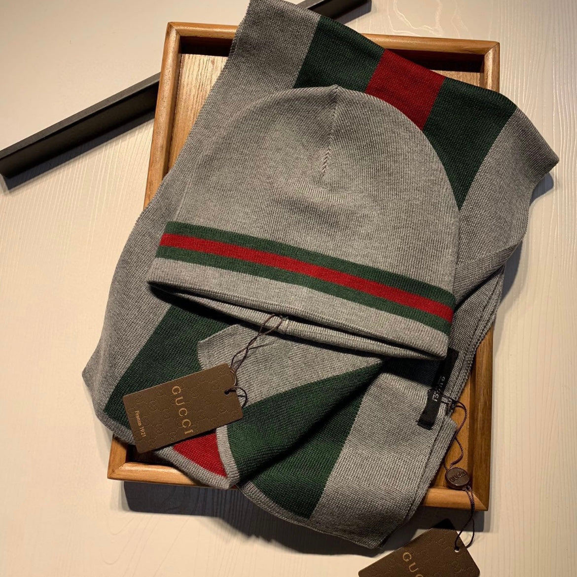 GUCCI BEANIE & SCARF SETS