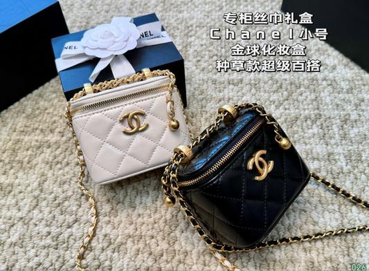 CHANEL MINI PURSE