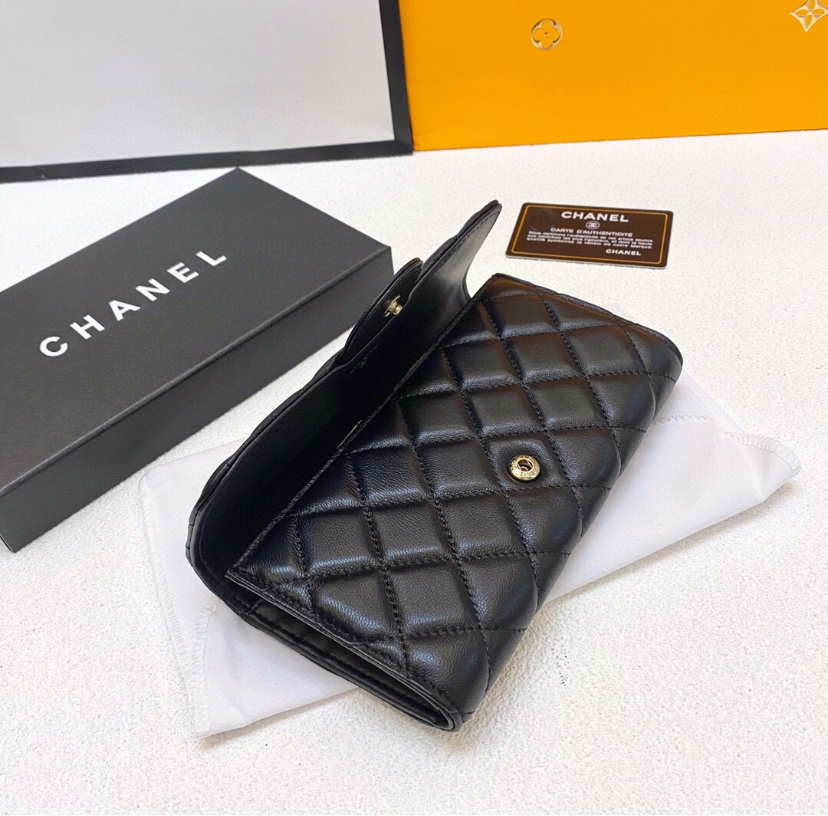 CHANEL WALLET