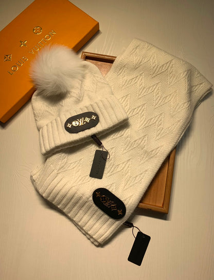 LV BEANIE & SCARF SET