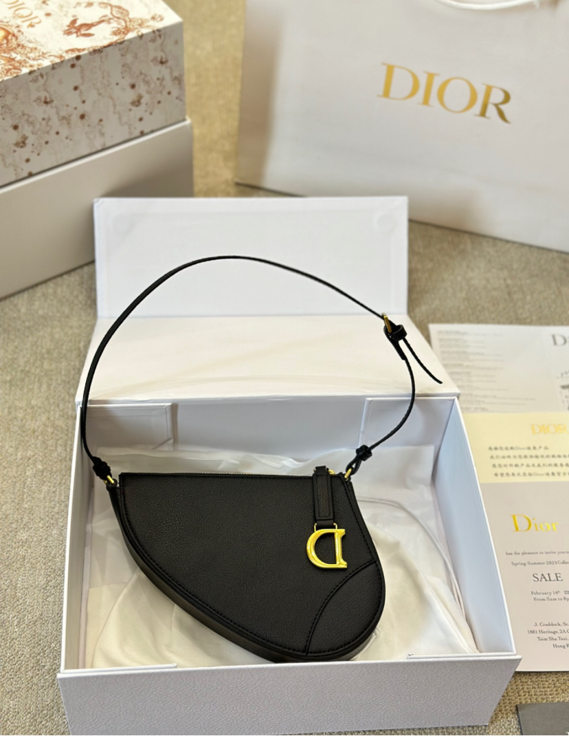 DIOR PURSE