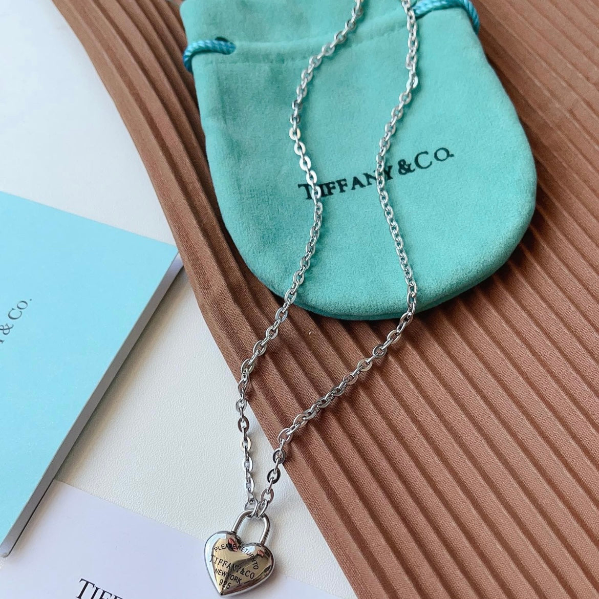 TIFFANY & CO. NECKLACE