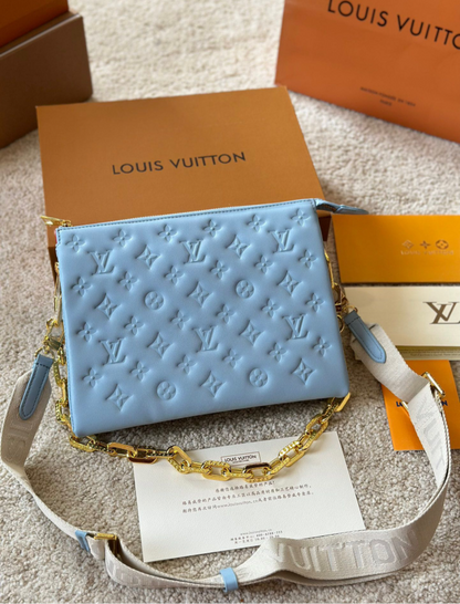 LV PURSE