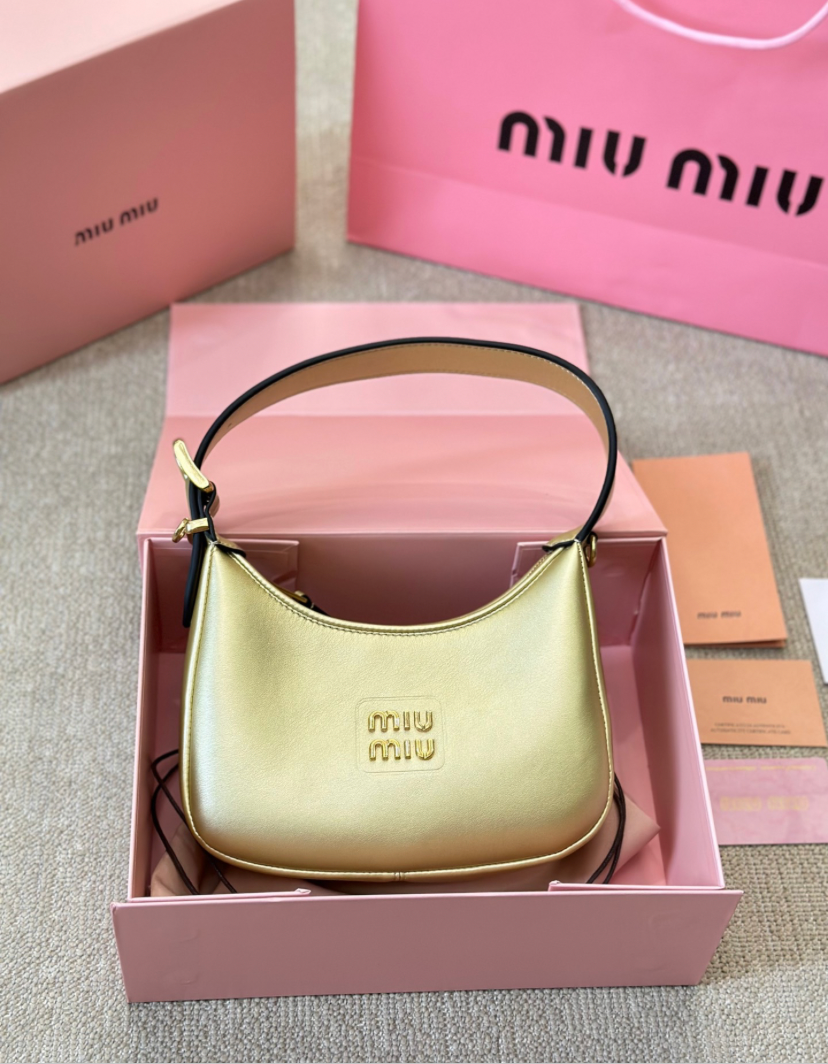 MIU MIU PURSE