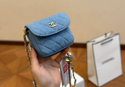 CHANEL WAIST BAG