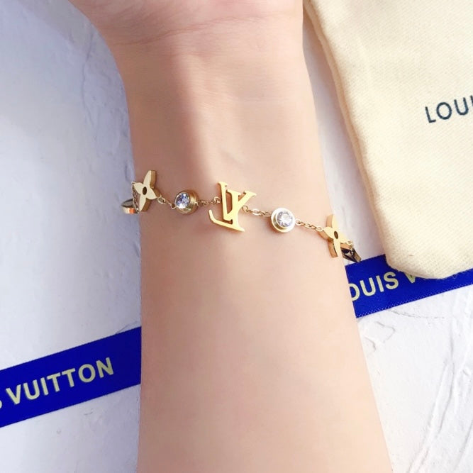 LV BRACELET